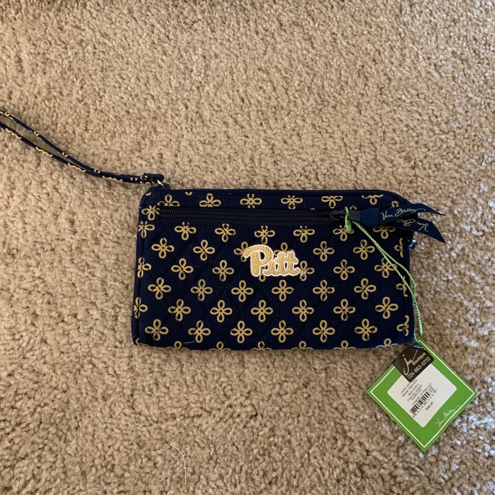 Vera Bradley Pitt Wristlet